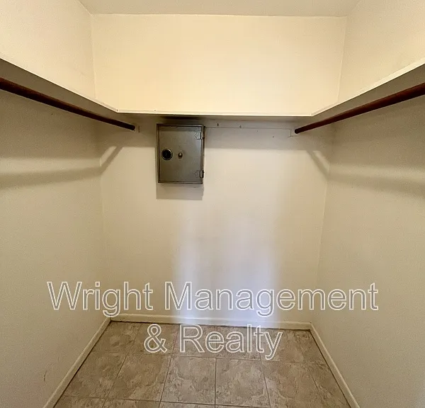 58 Arnoni Dr — Photo 21