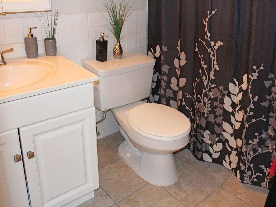 Gates Mills Place 6807 Mayfield Rd Mayfield Heights OH Zillow