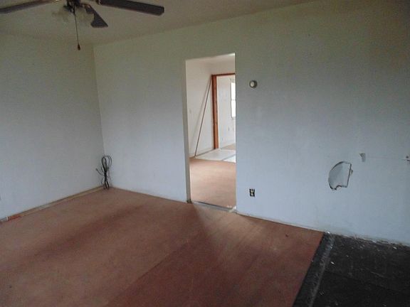 3rd image of 3477 E 21st Ave