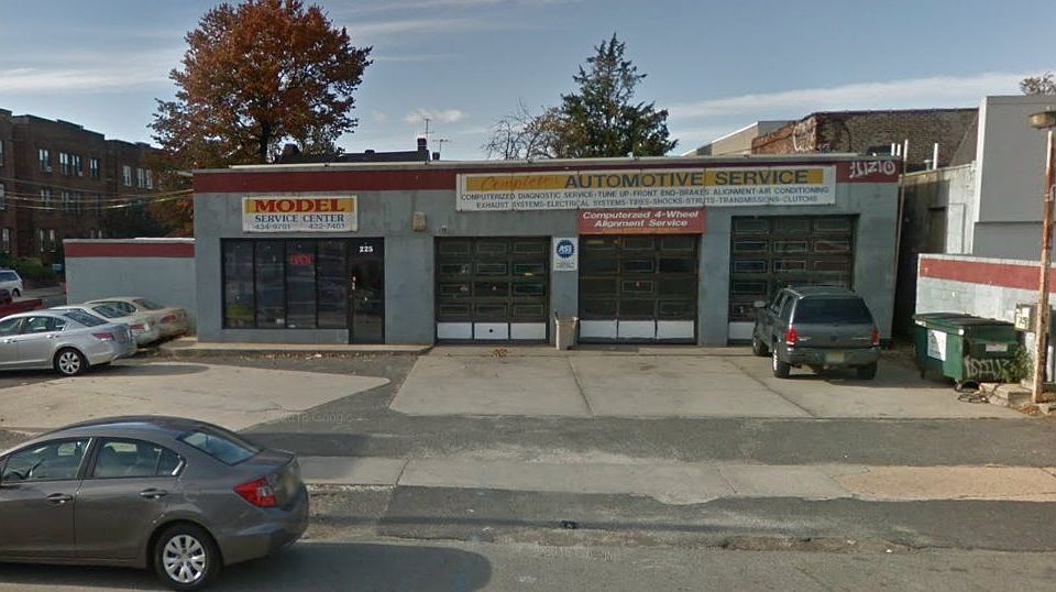 1st image of 225 Mallory Ave
