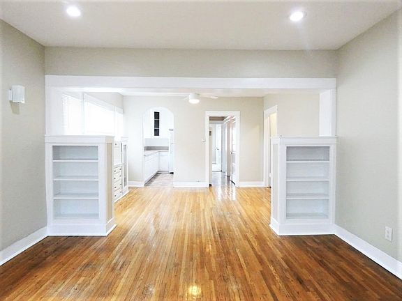 3rd image of 752 Orange Ave #756