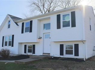 3 Damien Rd, Branford, CT 06405