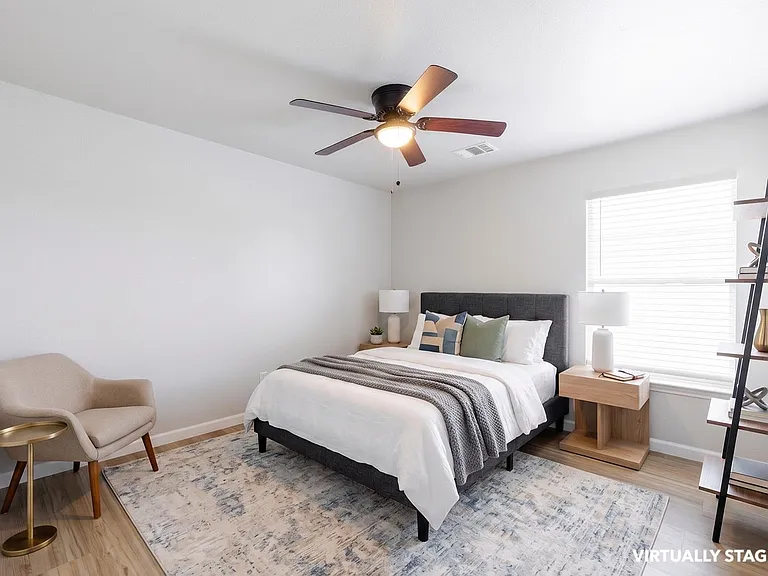 1733 Thompson Trl — Photo 20