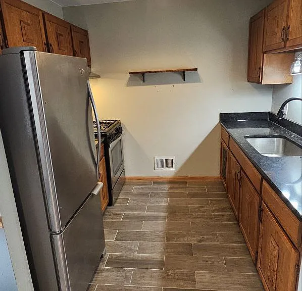 6021 W Port Ave #204 — Photo 7