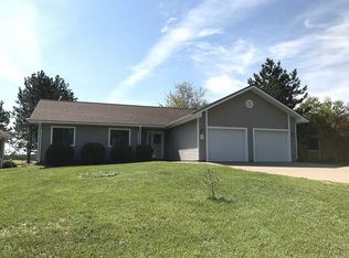 9 Red Fox Trl, Marquette, MI 49855