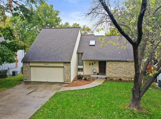 14416 W 90th Ter, Lenexa, KS 66215