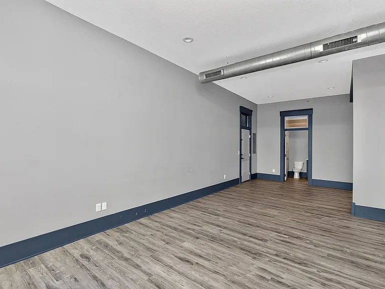 1214 2nd St — Photo 15