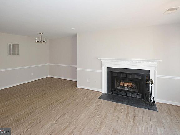 4th image of 5534 Lee Hwy #22