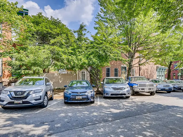 2200 E Baltimore St — Photo 40