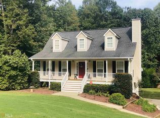404 Misty Brook Ct, Hampton, GA 30228