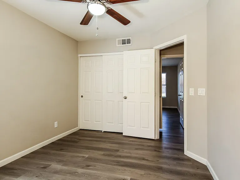 7522 W Kerry Ln — Photo 13