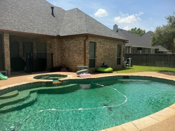 3601 Vista Chase Ct, Arlington, TX 76001