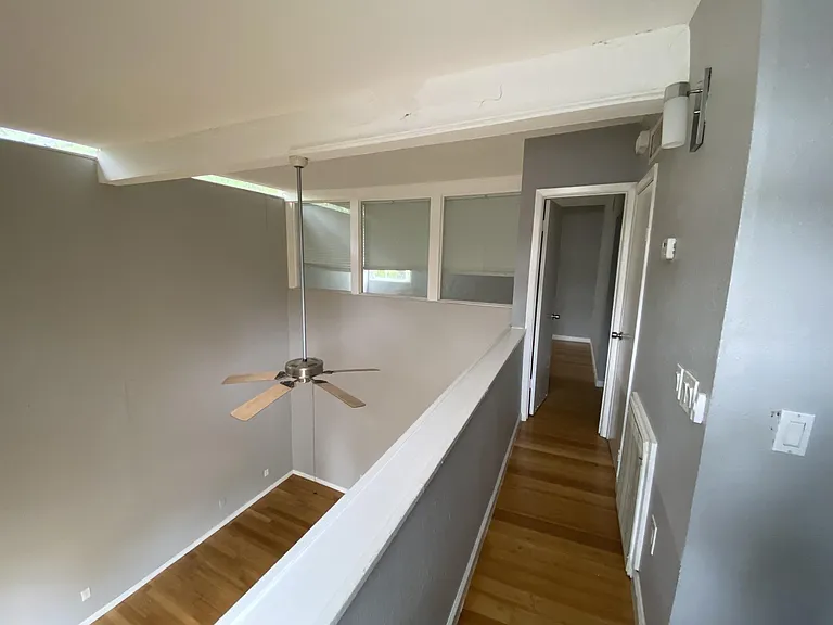 406 Hawthorne St — Photo 25