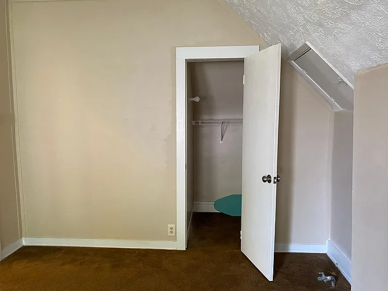 Bedroom Closet