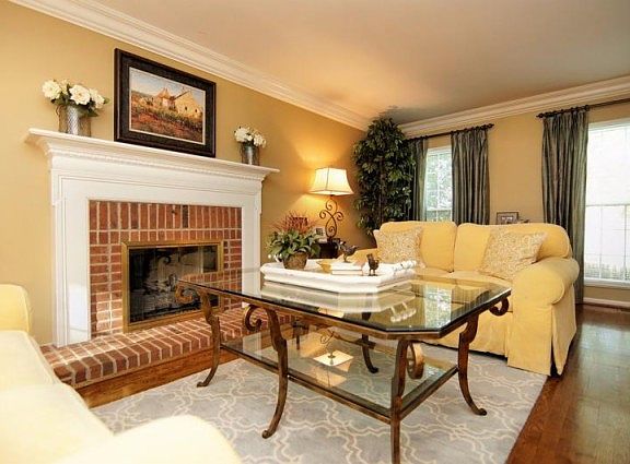 5th image of 7846 Ashford Glen Ct