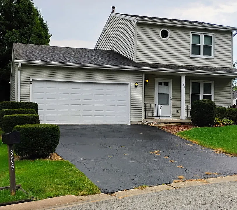 303 Fernwood Ct