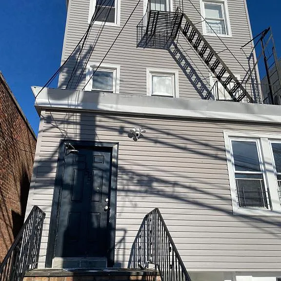 155 Lake Ave — Photo 10