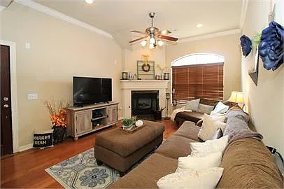 2540 E Turtle Creek Dr — Photo 4