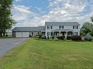 1146 Quackenbush Rd, Schenectady, NY 12306