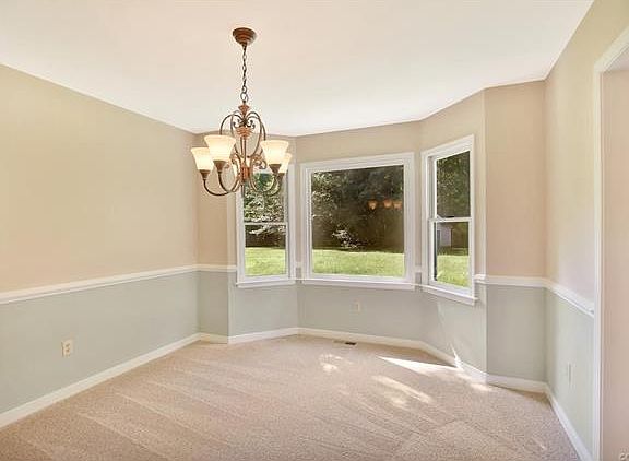 5th image of 3453 Woods Way