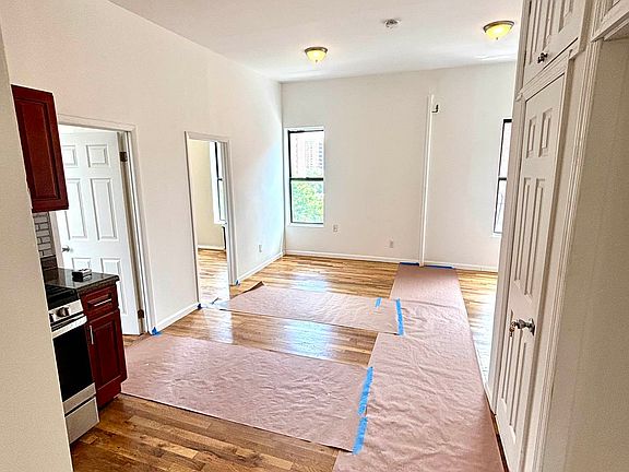 4th image of 11 Avenue D APT 16