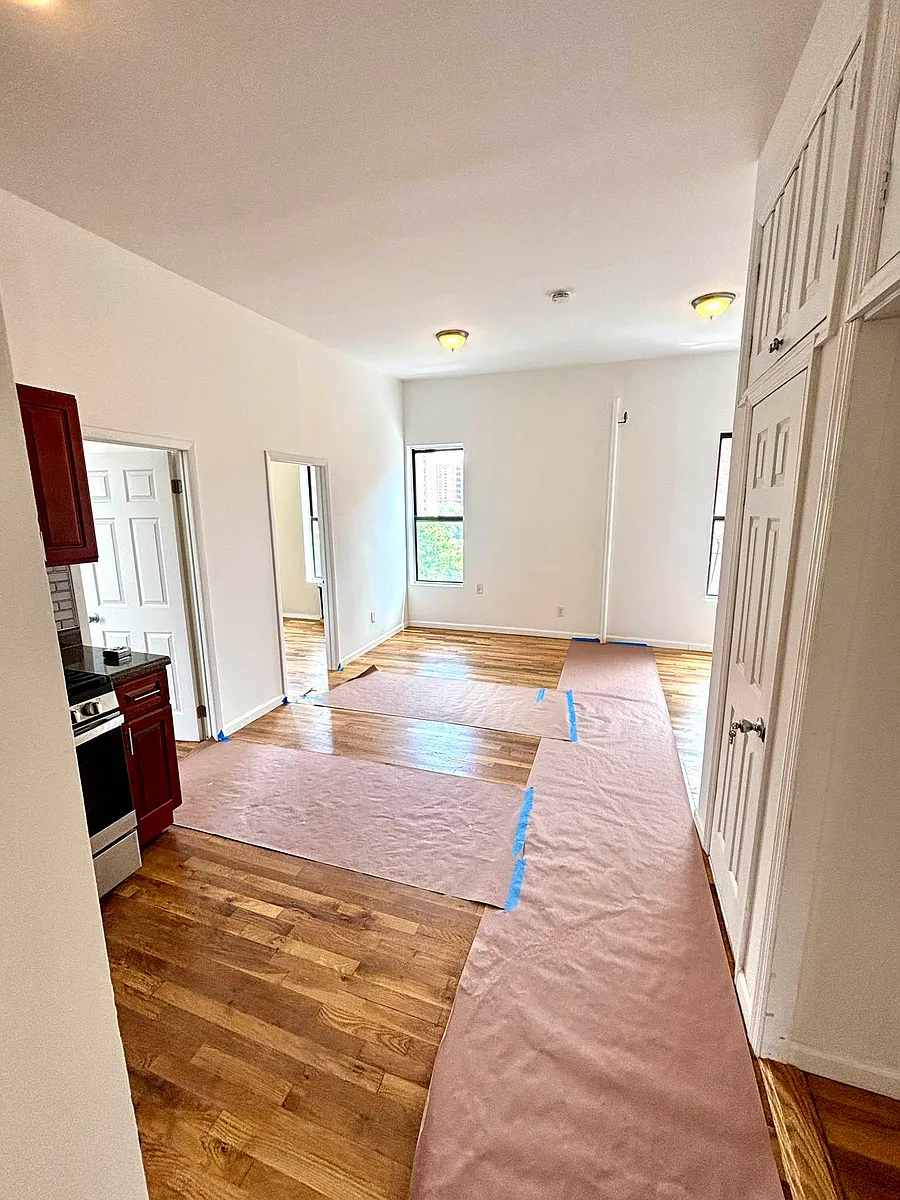 Building Photo - 11 Avenue D #14