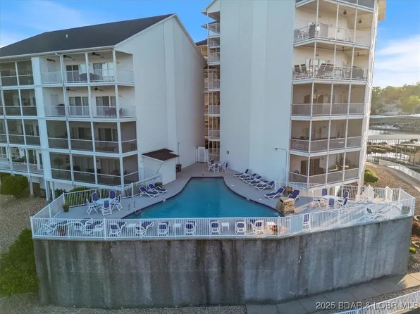 1359 Seascape Ln #108, Osage Beach, MO 65065