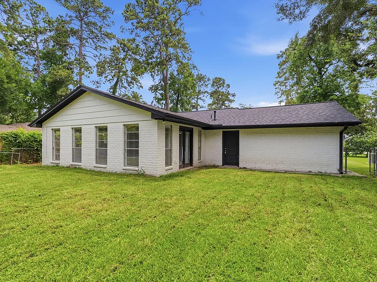 3507 Lake Ridge Bnd — Photo 35