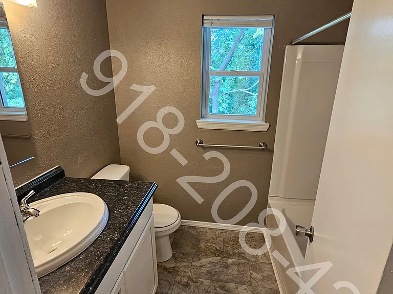 1601 N Hills Blvd #1603 — Photo 9