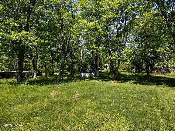 4th image of 632 Debra Ln