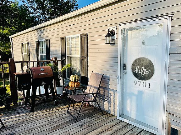 Front - Porch available 