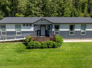 87477 Jean Dr, Bandon, OR 97411