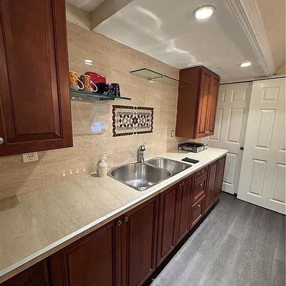 2625 Indian Lake Dr — Photo 4