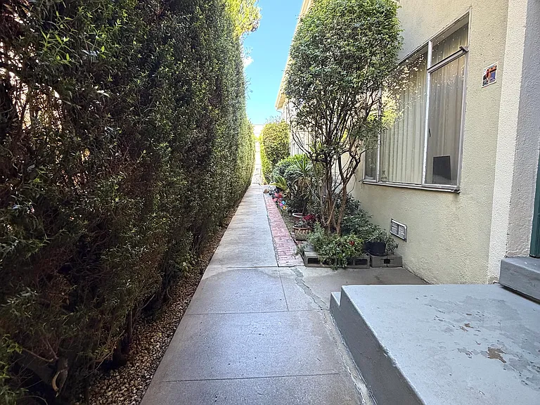 5937 Gregory Ave #5826-4 — Photo 10