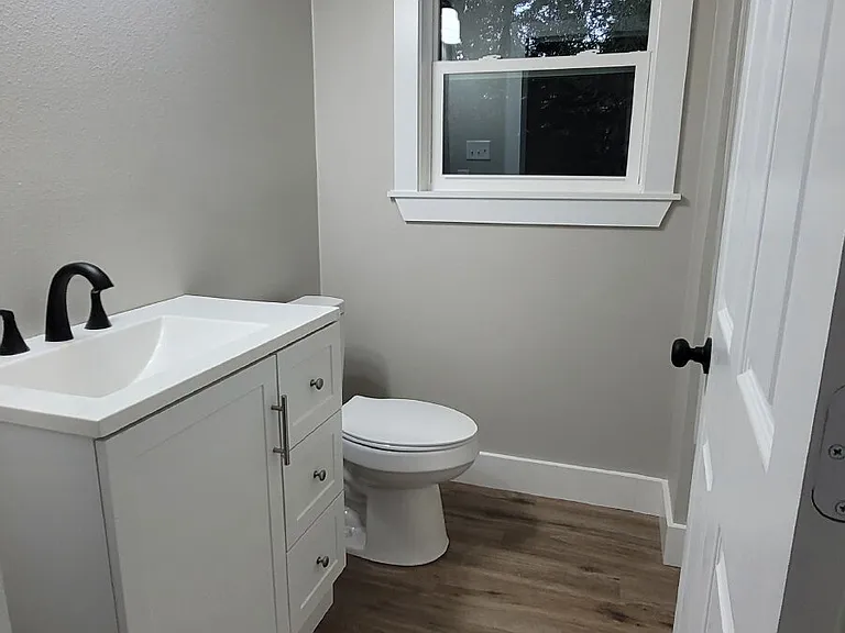 509 Medill St — Photo 18