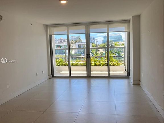 4th image of 9261 E Bay Harbor Dr #30