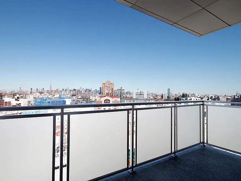 240 Meeker Ave #41 — Photo 8