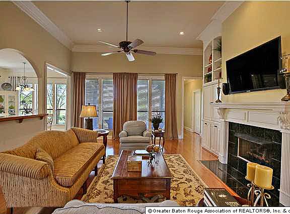 3rd image of 40119 Pelican Point Pkwy