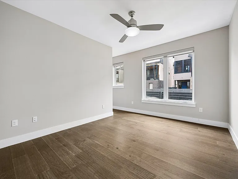 5006 Pecan Springs Rd #6 — Photo 23