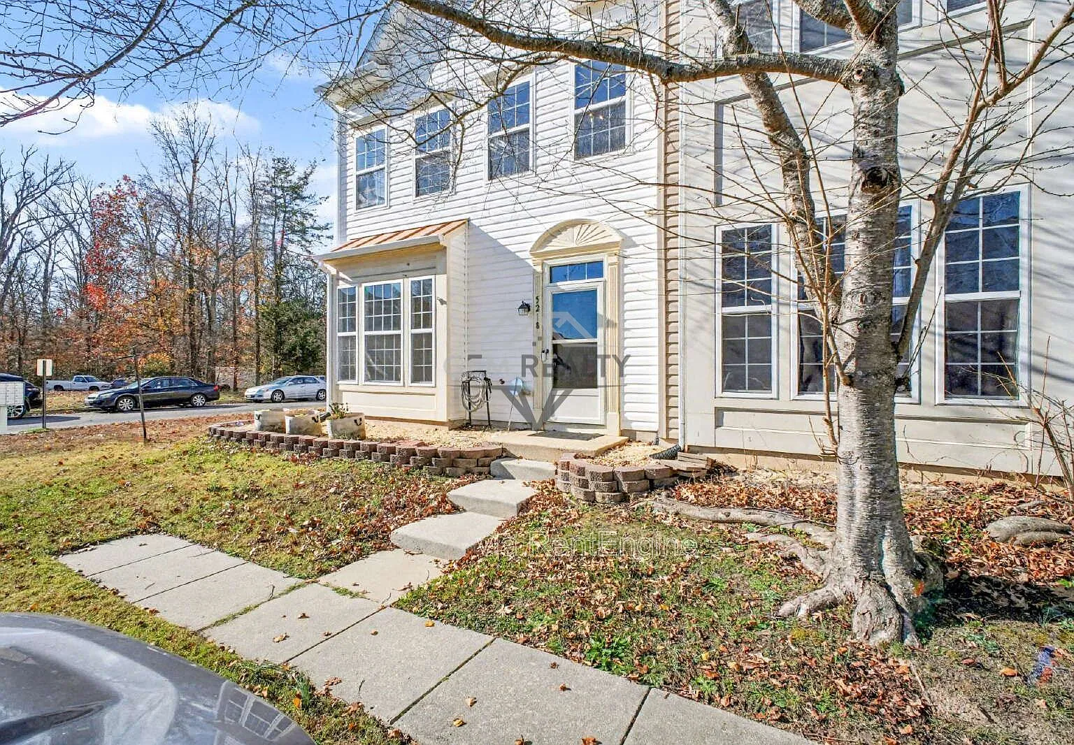4 bed, 3.5 bath, 1822 sqft, $2,350 — Photo 3
