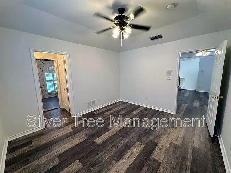 3200 Blenheim Ct — Photo 42