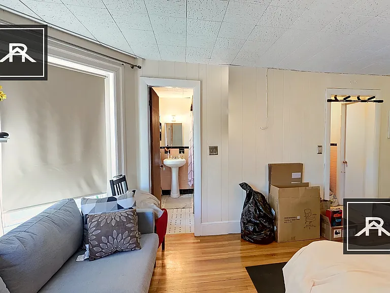 1066 Beacon St #8 — Photo 8