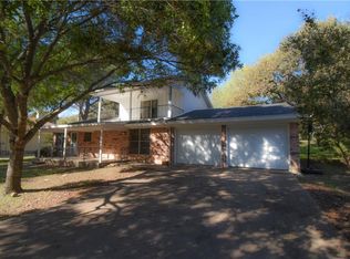 4106 Crescent Dr, Granbury, TX 76049