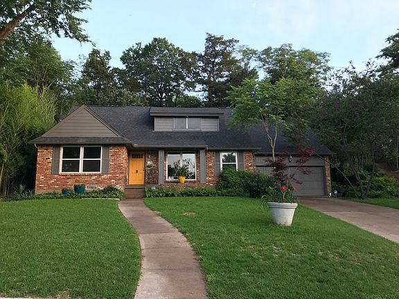 2nd image of 2824 Ilahe Dr