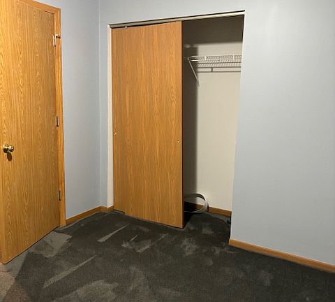 5th image of 1480 Spring Brook Ct Unit 1C