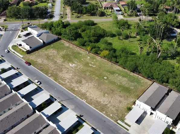 3801 Bella Costa Dr, Weslaco, TX 78596