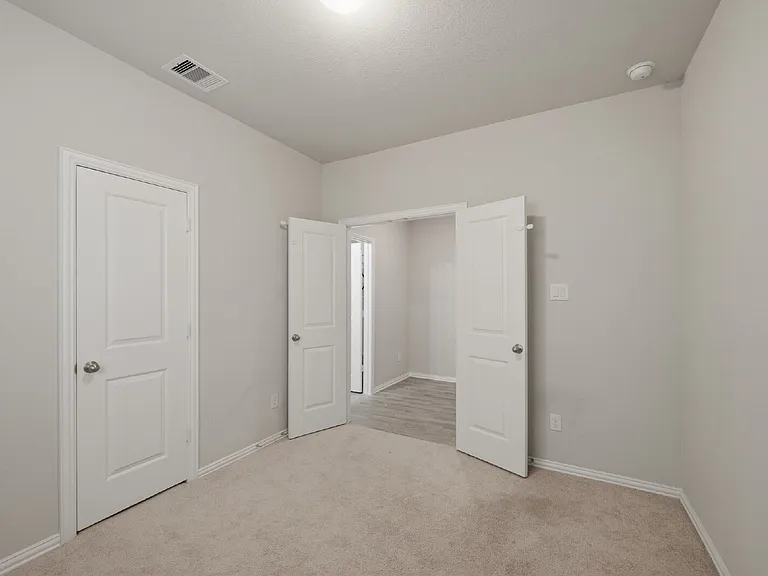 10602 Wagner St — Photo 23