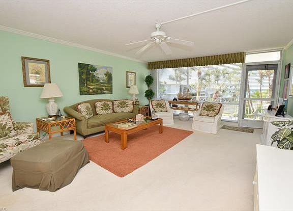 4th image of 1851 Gulf Shore Blvd N