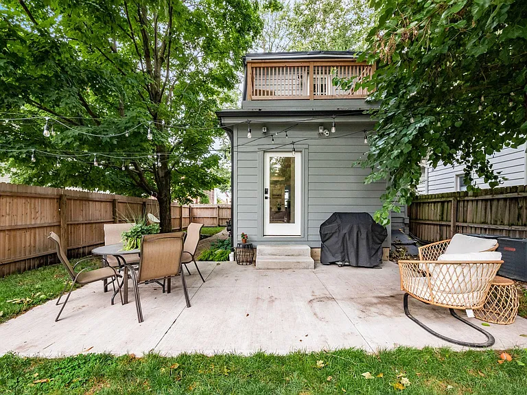 888 Ebner St — Photo 27