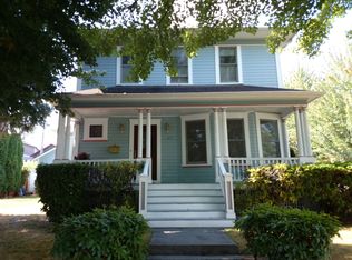 2103 N 62nd St, Seattle, WA 98103